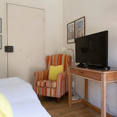 Bem Portugues. Apartamento Agradavel Apartment