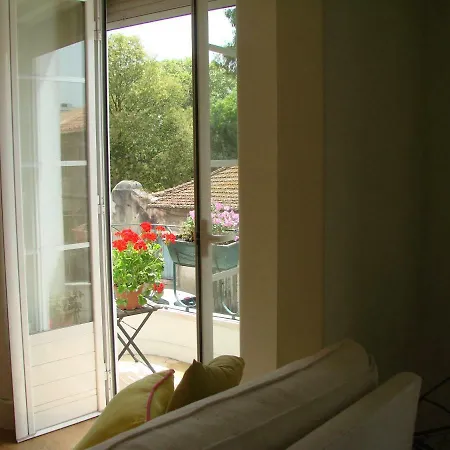 Bem Portugues. Apartamento Agradavel Lissabon