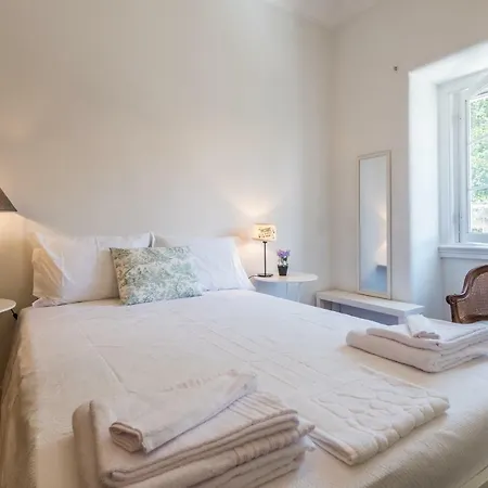 Bem Portugues. Apartamento Agradavel Lissabon