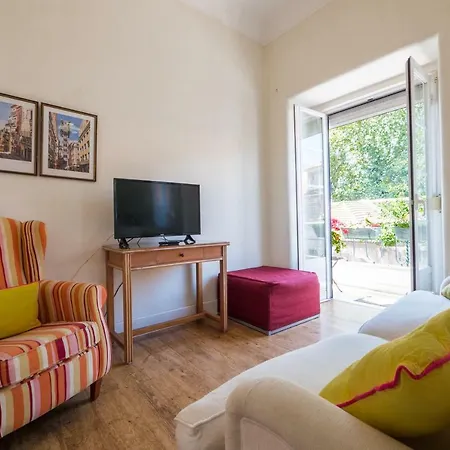 Bem Portugues. Apartamento Agradavel Apartment *